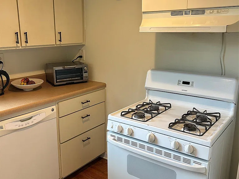 1137 Poquito St — Photo 13