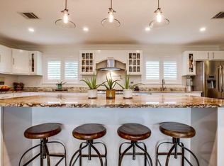 2834 Gladiolus Ln, Dallas, TX 75233