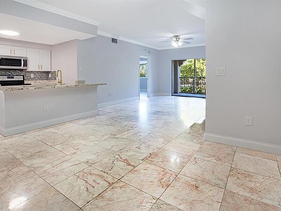 3rd image of 5860 W Sample Rd