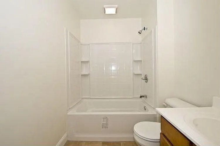 3026 Price Ave — Photo 6