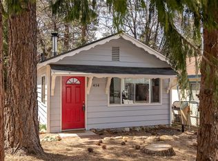 434 San Bernardino Dr, Sugarloaf, CA 92386