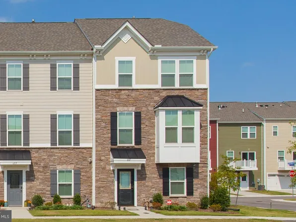 12245 Hidden Bay Dr #1, Berlin, MD 21811