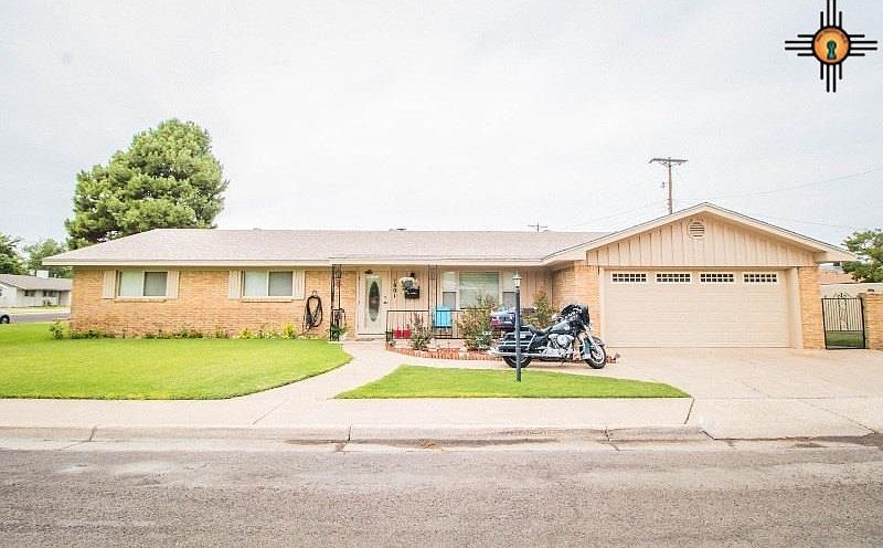 1st image of 1801 N Cielo Dr