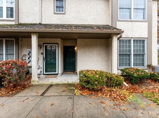 103 Commons At Kingswood Dr, East Brunswick, NJ 08816