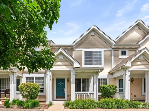 616 Lincoln Station Dr, Oswego, IL 60543