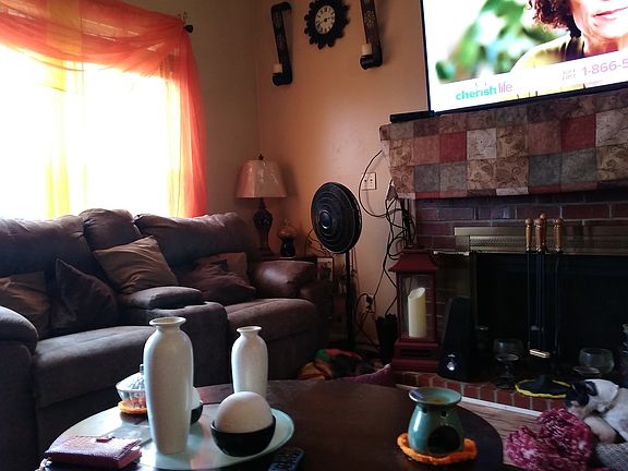 5th image of 518 Macfie Ct