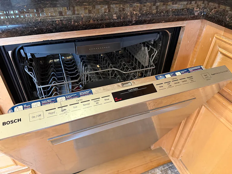 395 Calero Ave — Photo 38