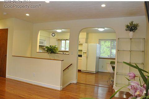 5th image of 811 S Bross St