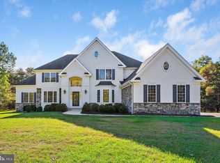 56 Oxford Cir, Southampton, NJ 08088