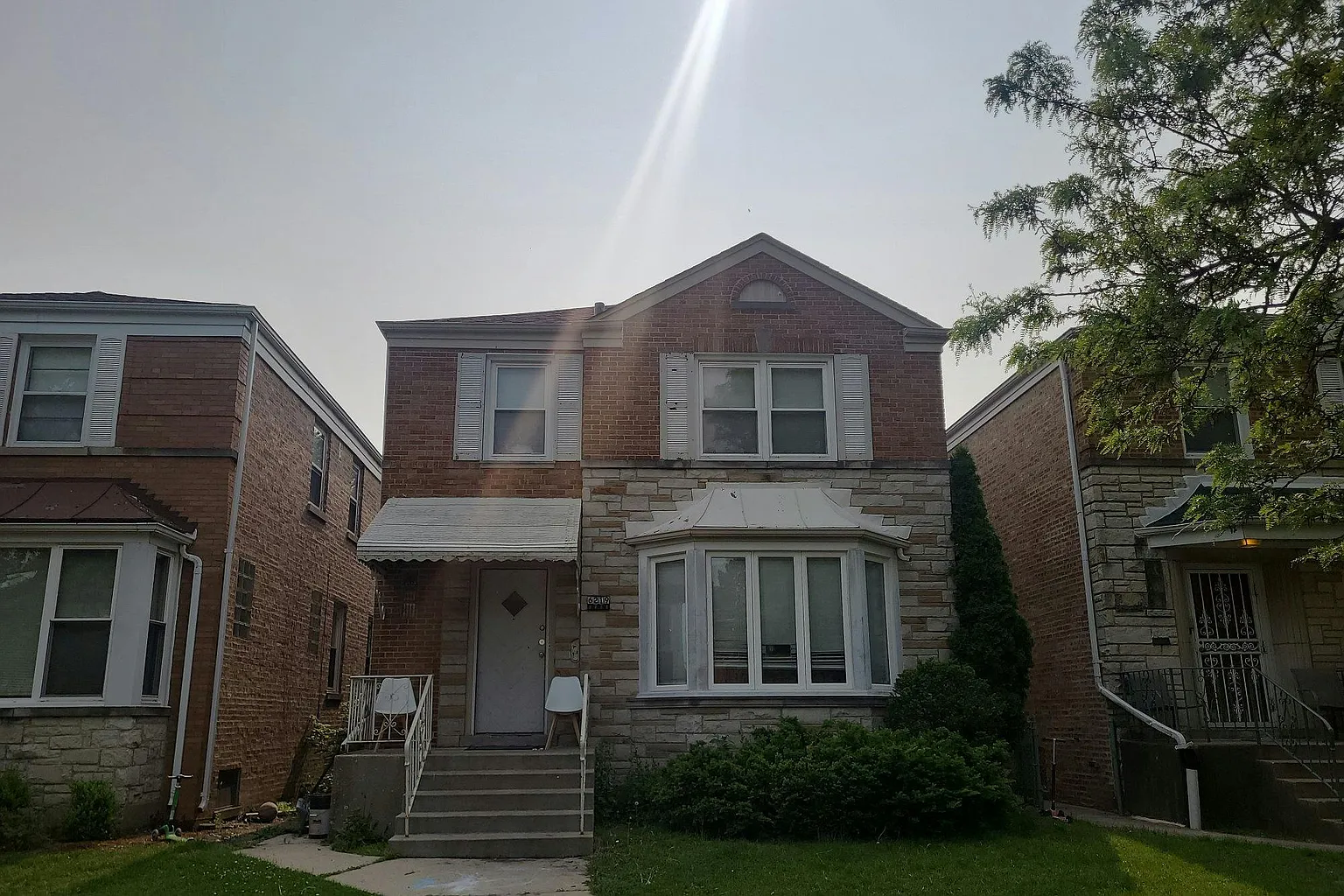 6219 N Saint Louis Ave photo 1