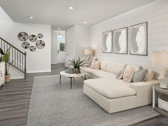 Photo representation of the Amira plan. Colors, finishes and options will vary.