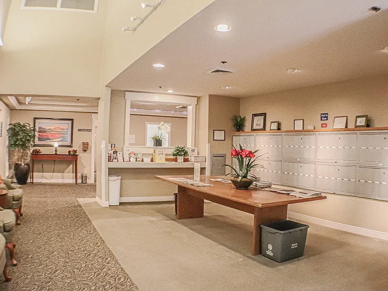 Windsor Square Retirement Community — Photo 36