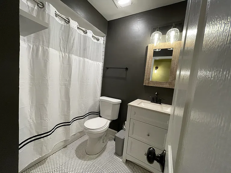 1375 Mirandy Dr — Photo 10