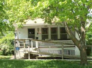 620 E 2nd St, Newton, KS 67114