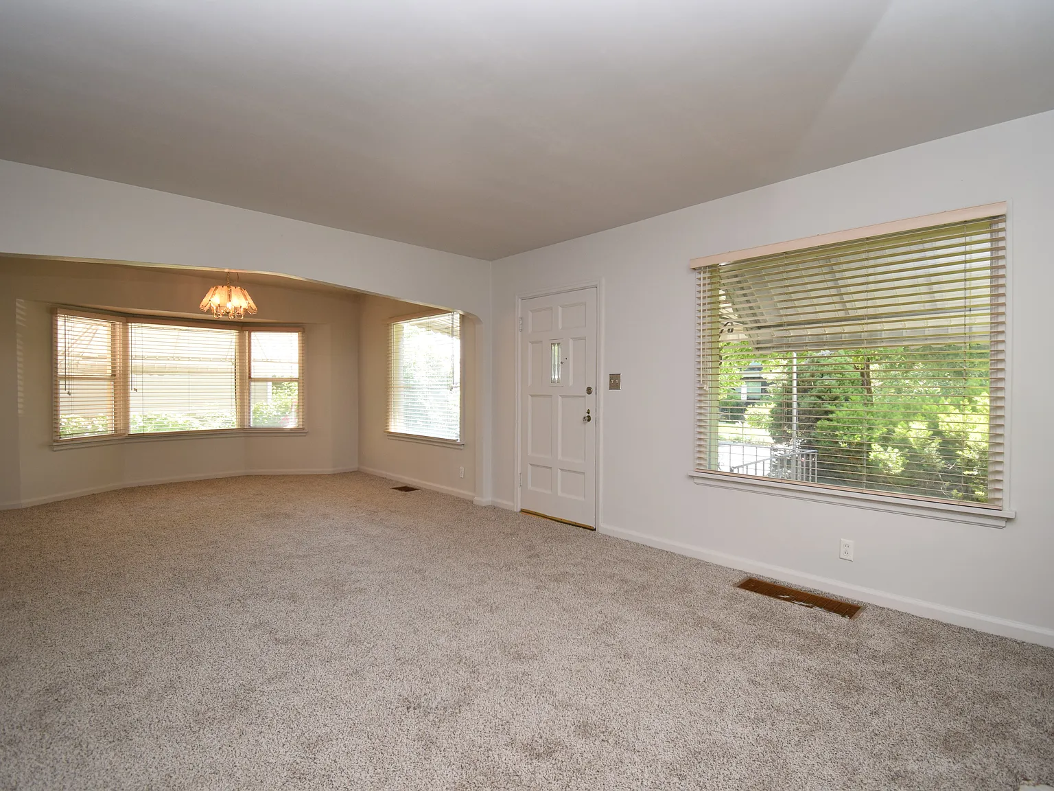 1523 S 600 E — Photo 4