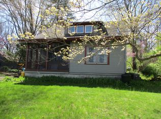 4391 Deco Ct, Ann Arbor, MI 48105