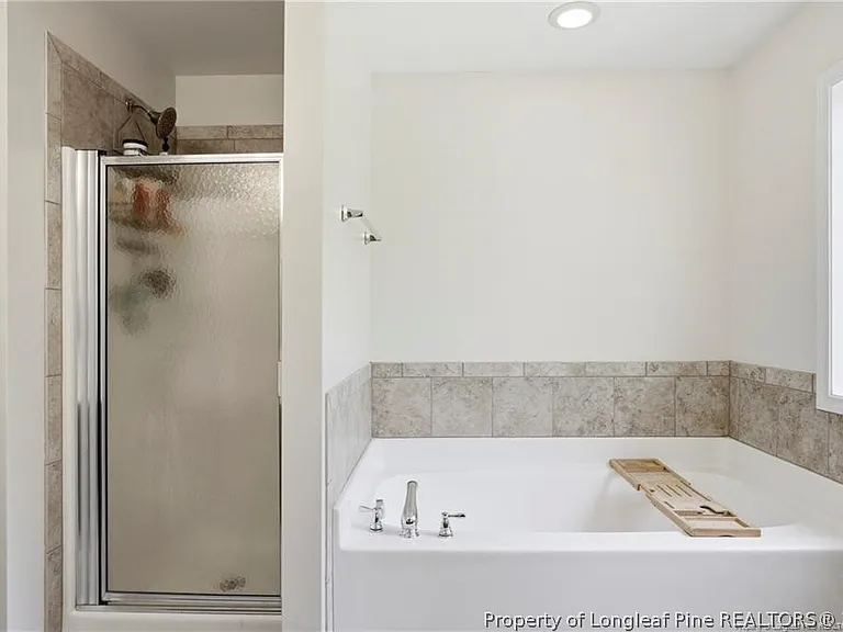 142 Bluebonnet Oak Ct — Photo 20