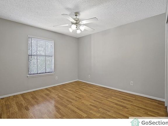 5th image of 1118 Melissa Ln