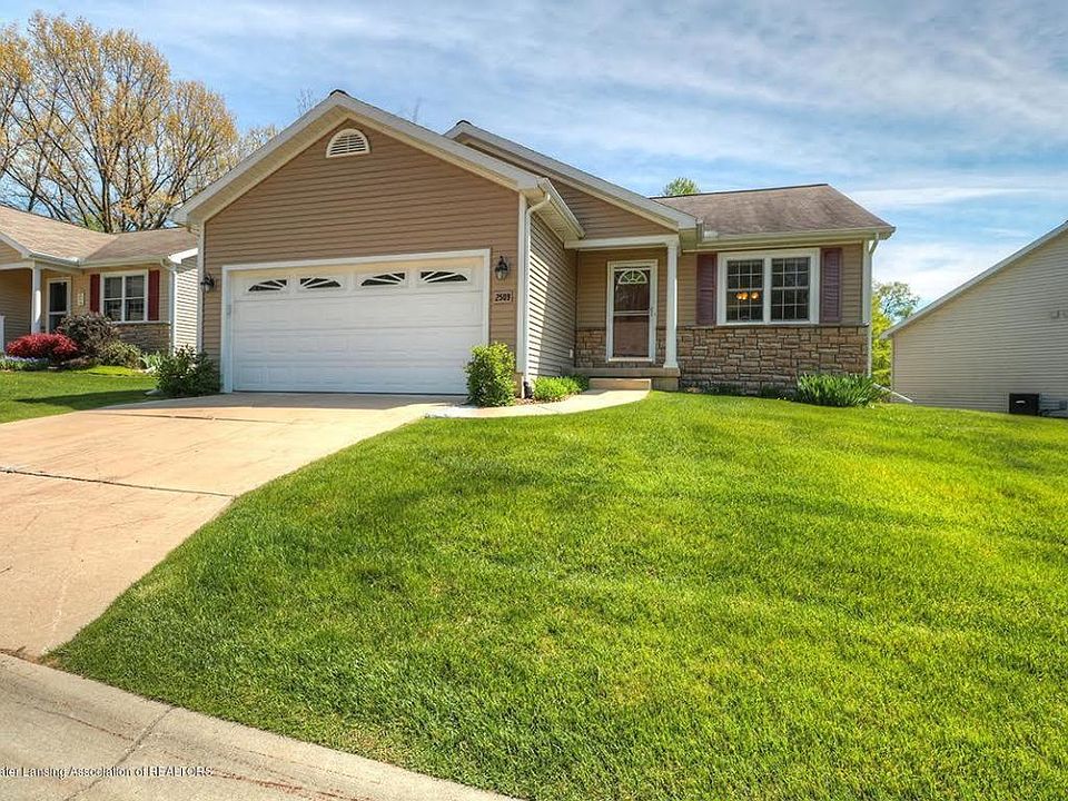 1st image of 2509 Arbor Forest Dr #12