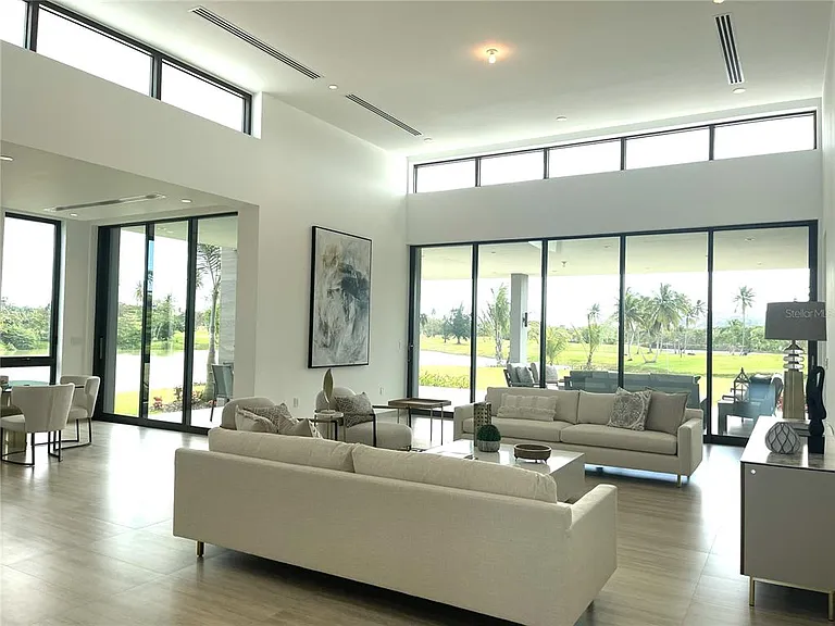 15 The Isles At Dorado Bch — Photo 12