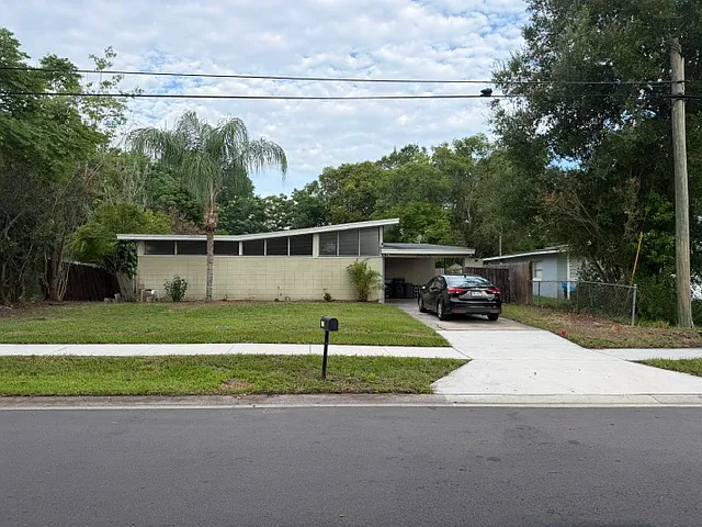 2846 Hertha Ave — Photo 1