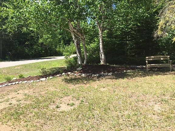3rd image of 6591 Laurelhill Cir