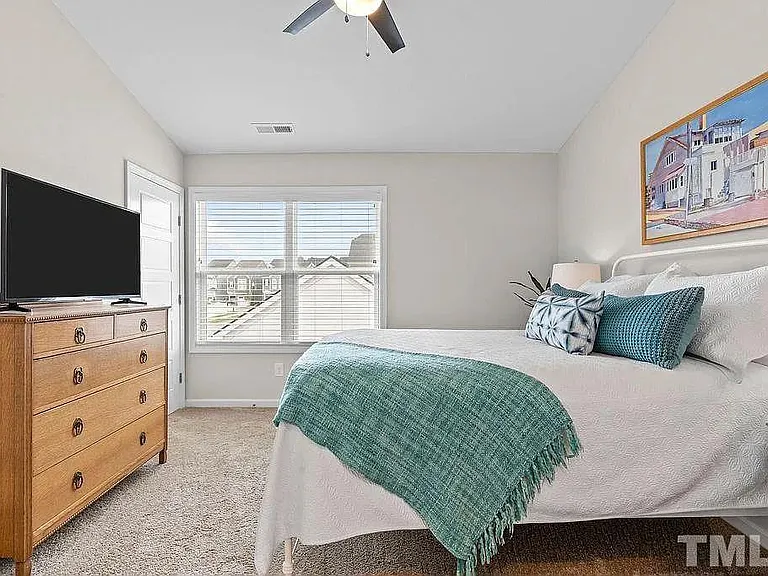 1188 Russet Ln — Photo 23