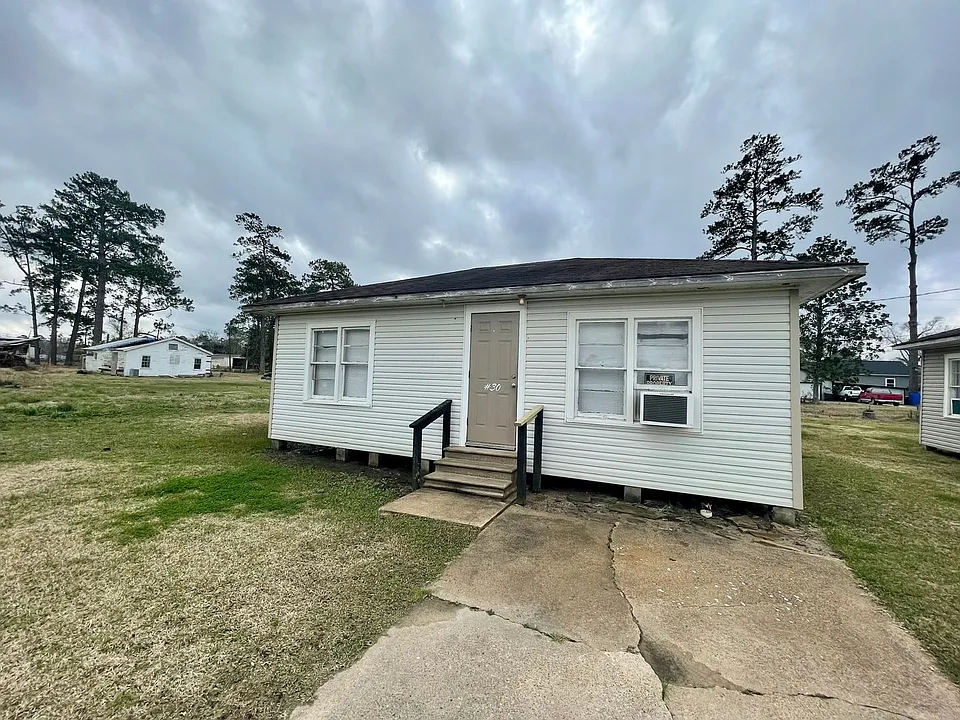 485 Old Highway 90 W #30