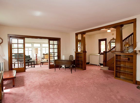 4th image of 613 N 5th Ave