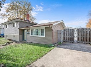 5860 Paula Blvd, North Ridgeville, OH 44039