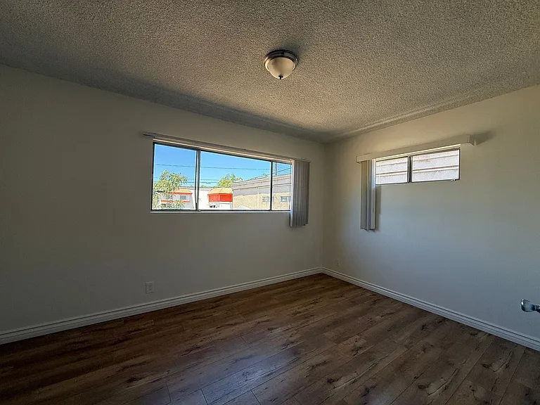 GD T 15150 Roscoe — Photo 11