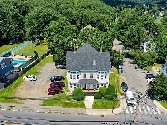 2nd image of 229 South St #A