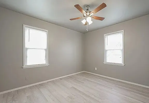 2325 Mustang St — Photo 15