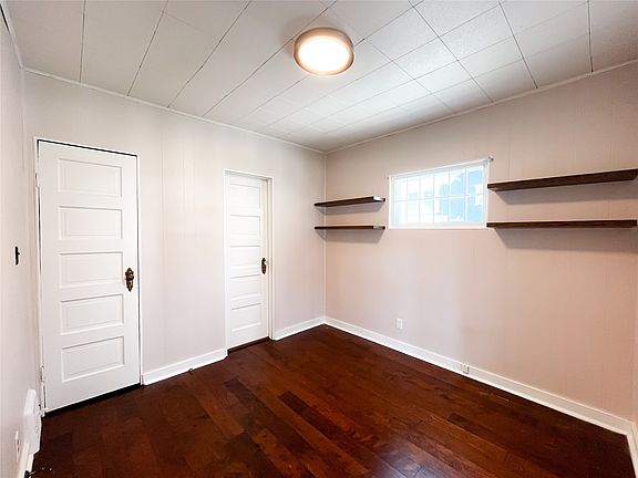 5th image of 712 40th St