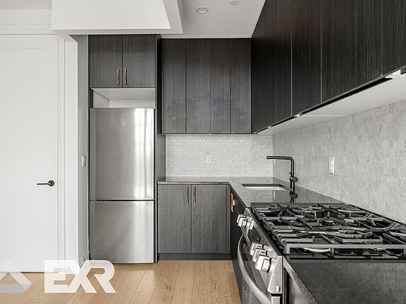 5th image of 875 4th Ave #813