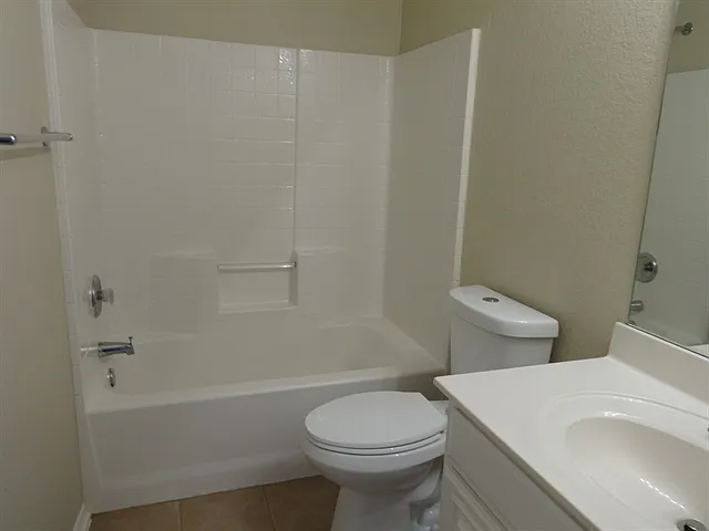 3903 Southern Blf — Photo 15