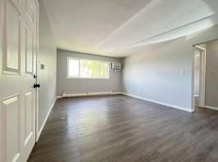 910 33rd Ave APT 3, Marion, IA 52302