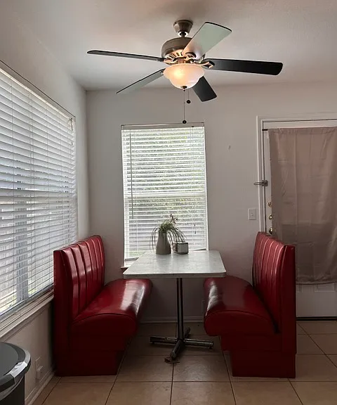 480 Camelia Pkwy — Photo 7