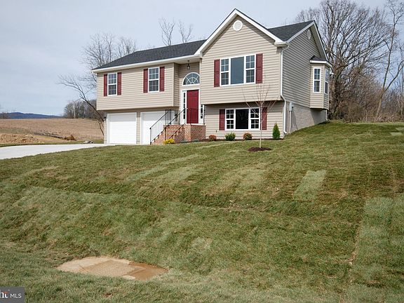 3rd image of 30 Lilleigh Ct