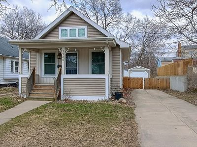 1245 Parkview St, Lansing, MI, 48912