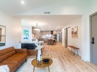 136-1 Salem St, Reading, MA 01867