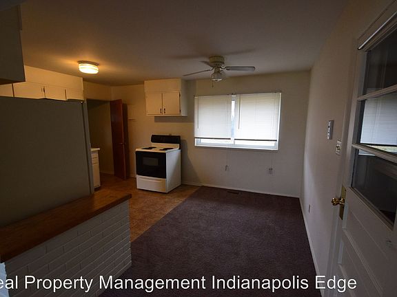 4th image of 7154 E 52nd St