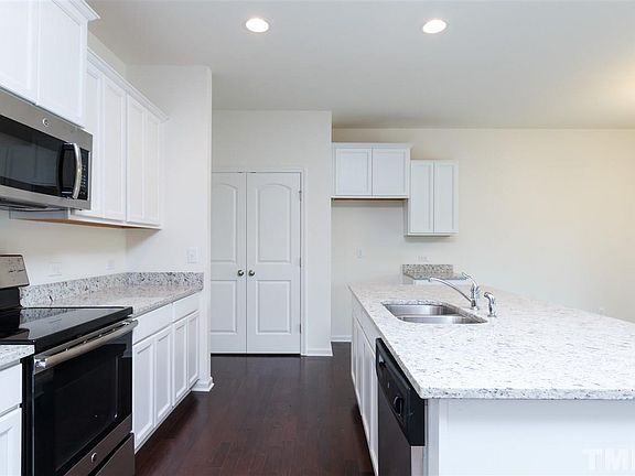 4th image of 406 Mockingbird Ln Lot 70