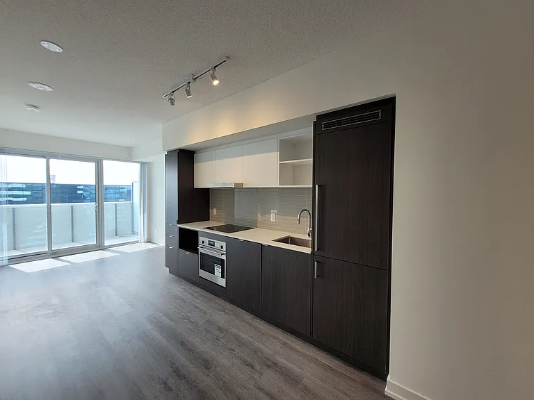 138 Downes St #55 — Photo 44