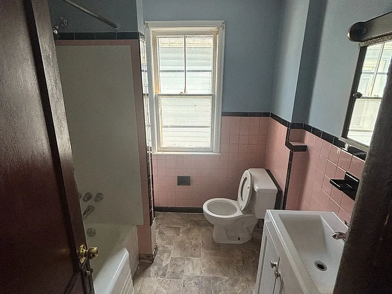 2230 Grand Ave #3 — Photo 16