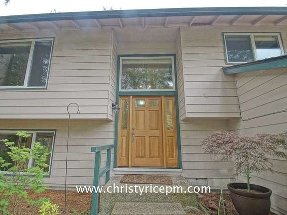 5th image of 20918 NE 78th St