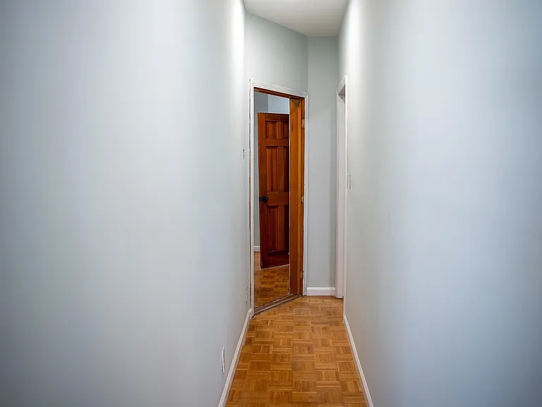543 W Side Ave #2 — Photo 9