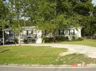 1324 Park Rd, Moss Bluff, LA 70611