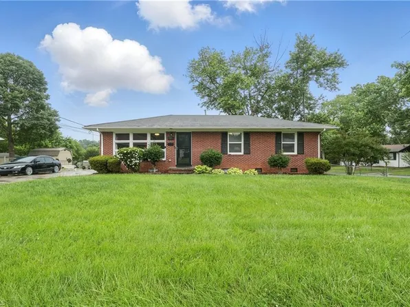 2320 Atlanta St, Greensboro, NC 27406