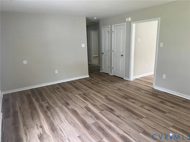 2417 Ramsey Ct — Photo 7